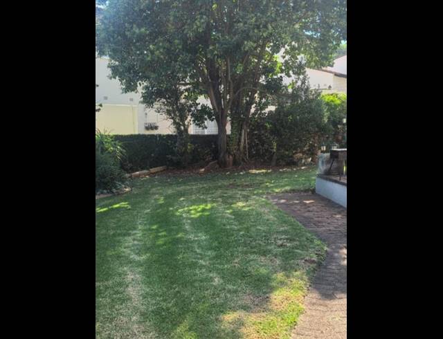 2 BEDROOM TOWNHOUSE FOR SALE IN SUNNYROCK